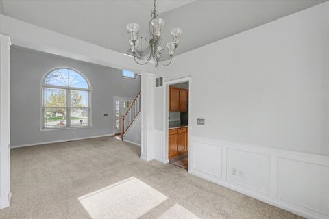 Tiny photo for 202 N Spruce Drive, Mahomet, IL 61853 (MLS # 12608382)