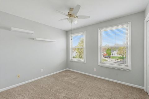 Tiny photo for 202 N Spruce Drive, Mahomet, IL 61853 (MLS # 12608382)