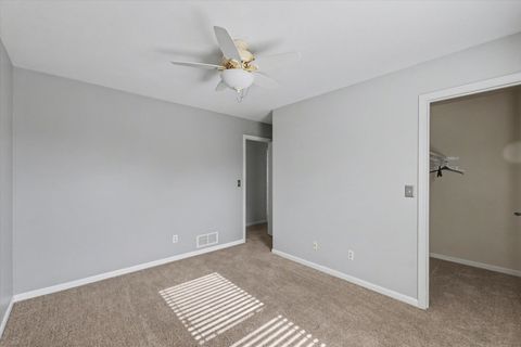 Tiny photo for 202 N Spruce Drive, Mahomet, IL 61853 (MLS # 12608382)