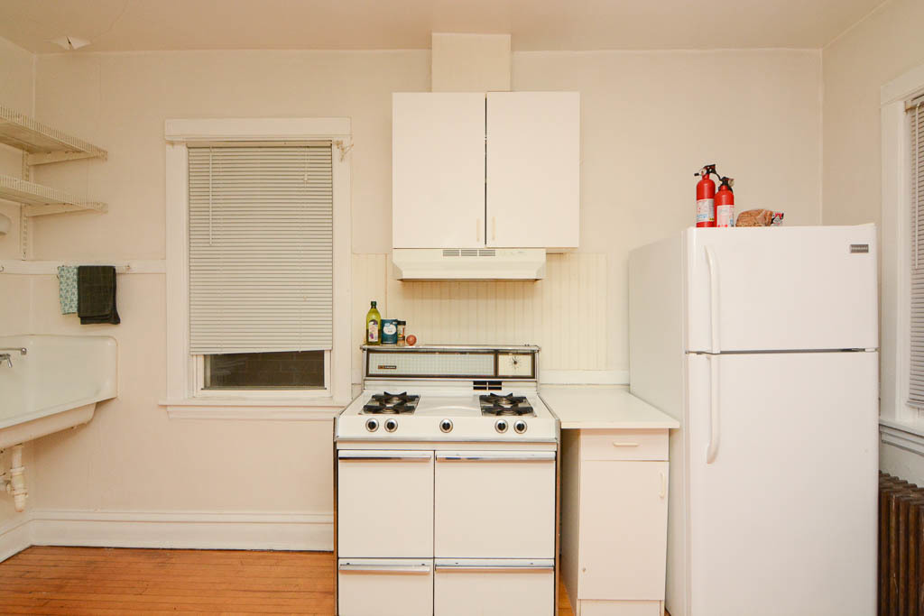 3422 N Lincoln Avenue 2