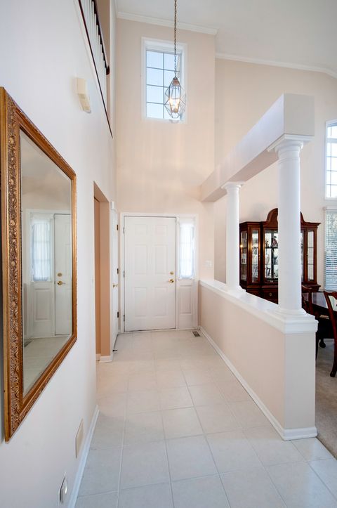 Tiny photo for 120 Fairway Drive, La Grange, IL 60525 (MLS # 12539186)