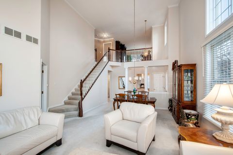 Tiny photo for 120 Fairway Drive, La Grange, IL 60525 (MLS # 12539186)