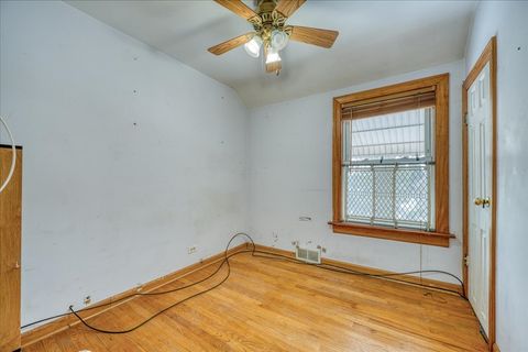 Tiny photo for 7926 W Summerdale Avenue, Chicago, IL 60656 (MLS # 12538759)