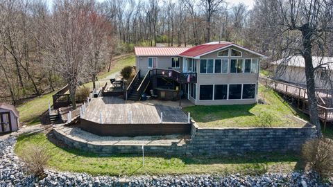 Photo of West Frankfort, IL 62896 (MLS # 12597931)