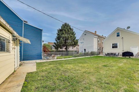 Tiny photo for 4039 S Montgomery Avenue, Chicago, IL 60632 (MLS # 12487403)