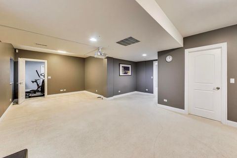 Tiny photo for 554 W Crockett Avenue, Elmhurst, IL 60126 (MLS # 12455926)
