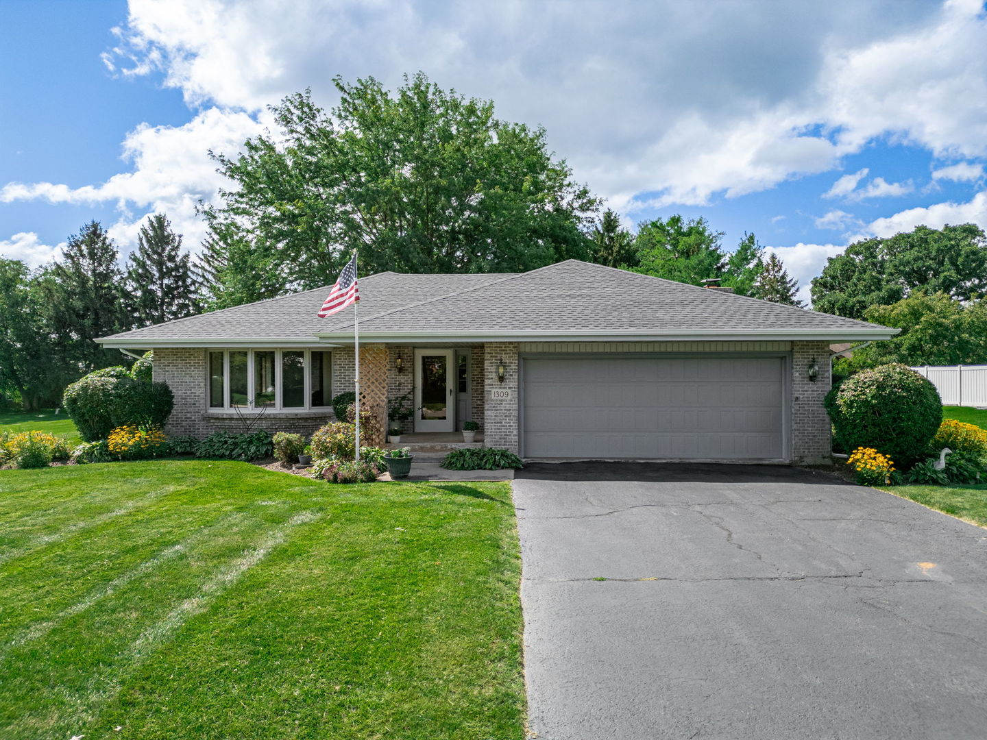 1309 Riverbend Lane