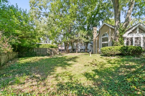 Tiny photo for 531 W Winchester Road, Chicago Heights, IL 60411 (MLS # 12463501)
