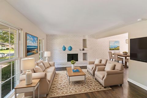 Tiny photo for 531 W Winchester Road, Chicago Heights, IL 60411 (MLS # 12463501)