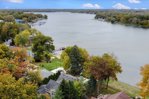 Tiny photo for 42065 N Old Lake Avenue, Antioch, IL 60002 (MLS # 12606977)