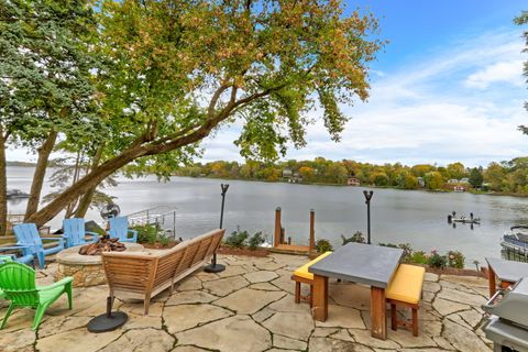 Tiny photo for 42065 N Old Lake Avenue, Antioch, IL 60002 (MLS # 12606977)