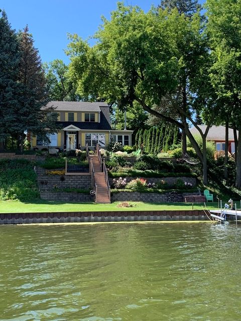 Tiny photo for 42065 N Old Lake Avenue, Antioch, IL 60002 (MLS # 12606977)