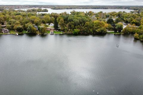 Tiny photo for 42065 N Old Lake Avenue, Antioch, IL 60002 (MLS # 12606977)