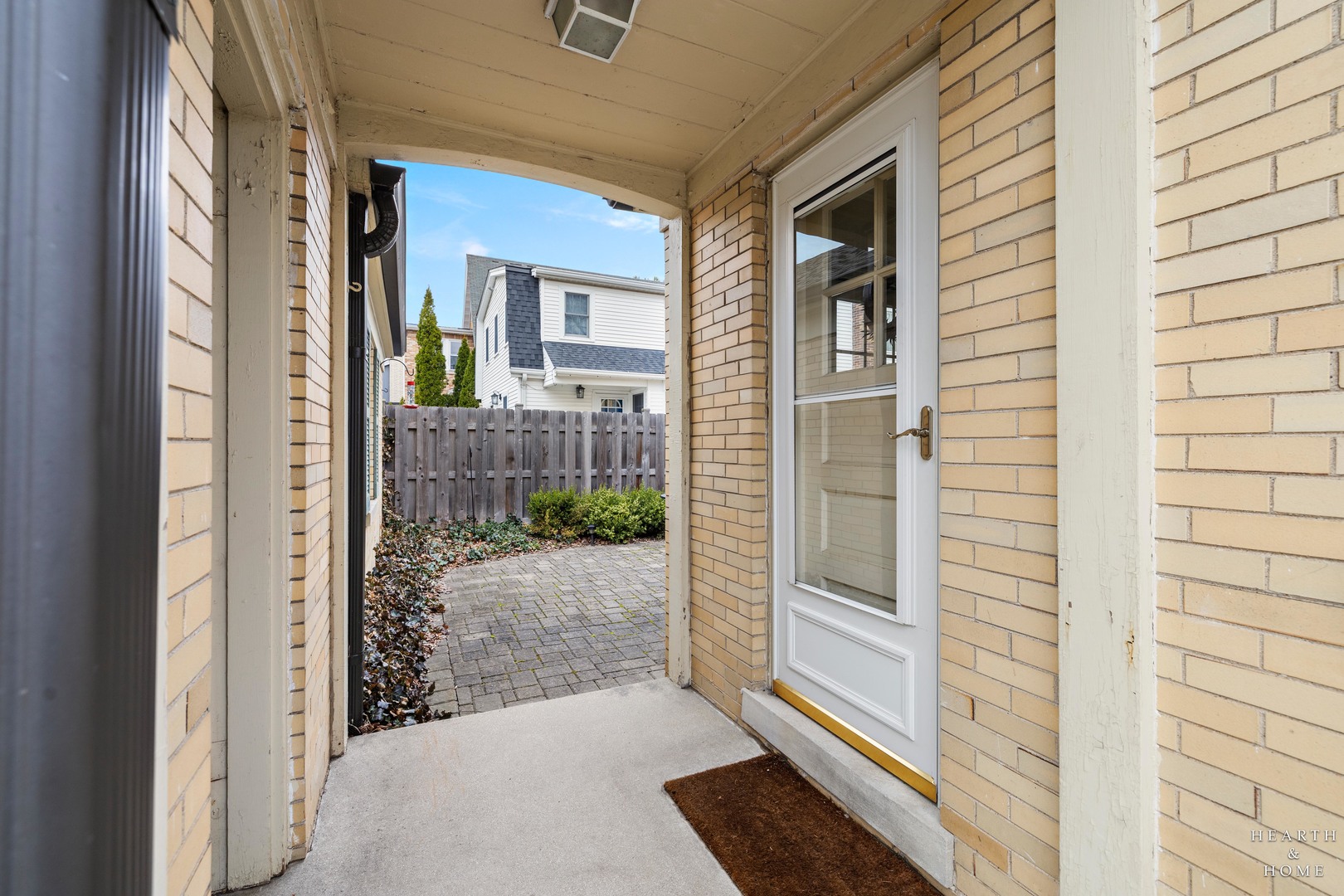 400 W Milburn Avenue