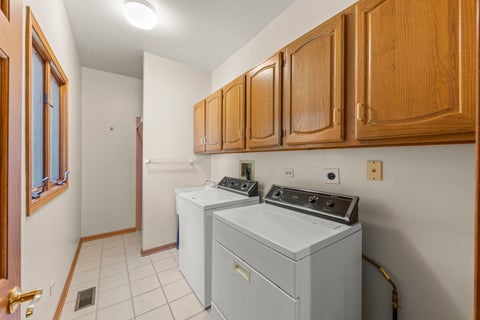 Tiny photo for 1599 Far Hills Drive, Bartlett, IL 60103 (MLS # 12720047)