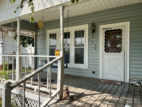 Tiny photo for 107 N 19th Street, Herrin, IL 62948 (MLS # 12735448)