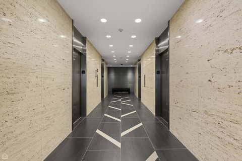 Tiny photo for 2800 N Lake Shore Drive #305, Chicago, IL 60657 (MLS # 12507814)