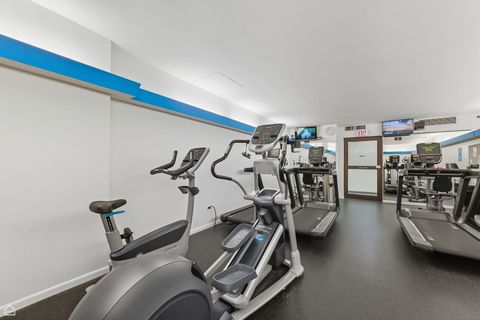 Tiny photo for 2800 N Lake Shore Drive #305, Chicago, IL 60657 (MLS # 12507814)