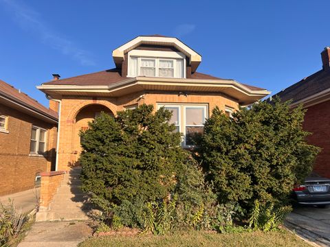 Photo of 2121 S 11 Avenue, Maywood, IL 60153 (MLS # 12489816)