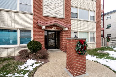 Tiny photo for 3023 Paris Avenue #205, River Grove, IL 60171 (MLS # 12549532)