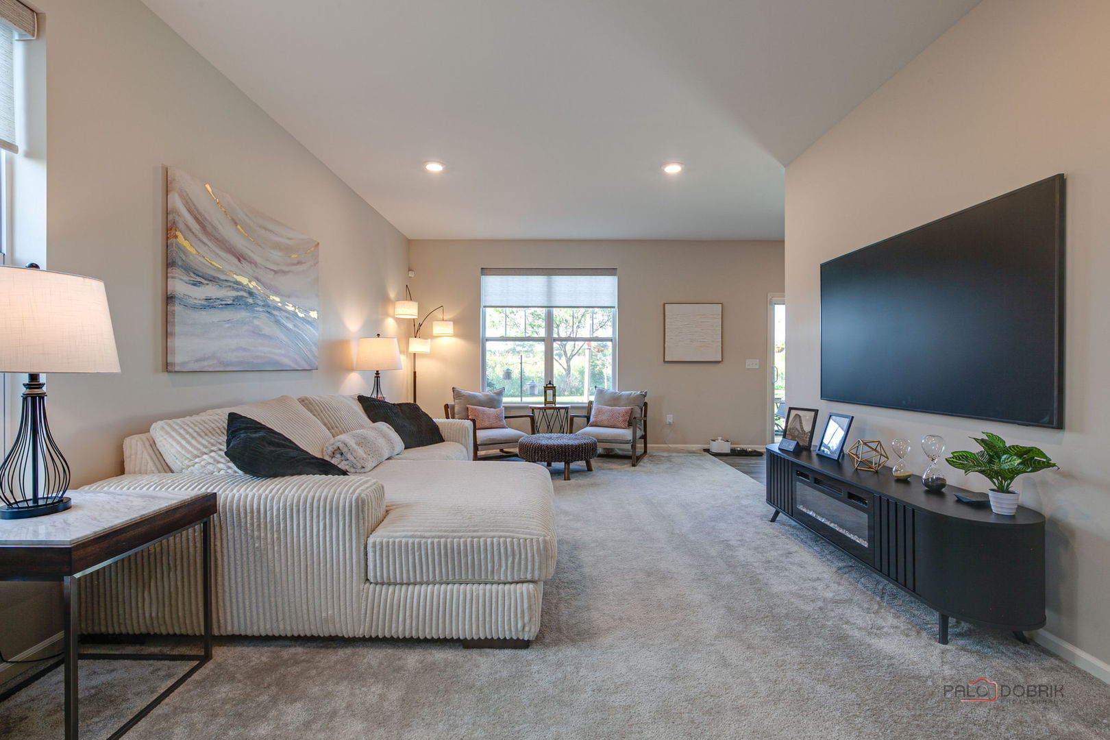 8508 Redbud Court