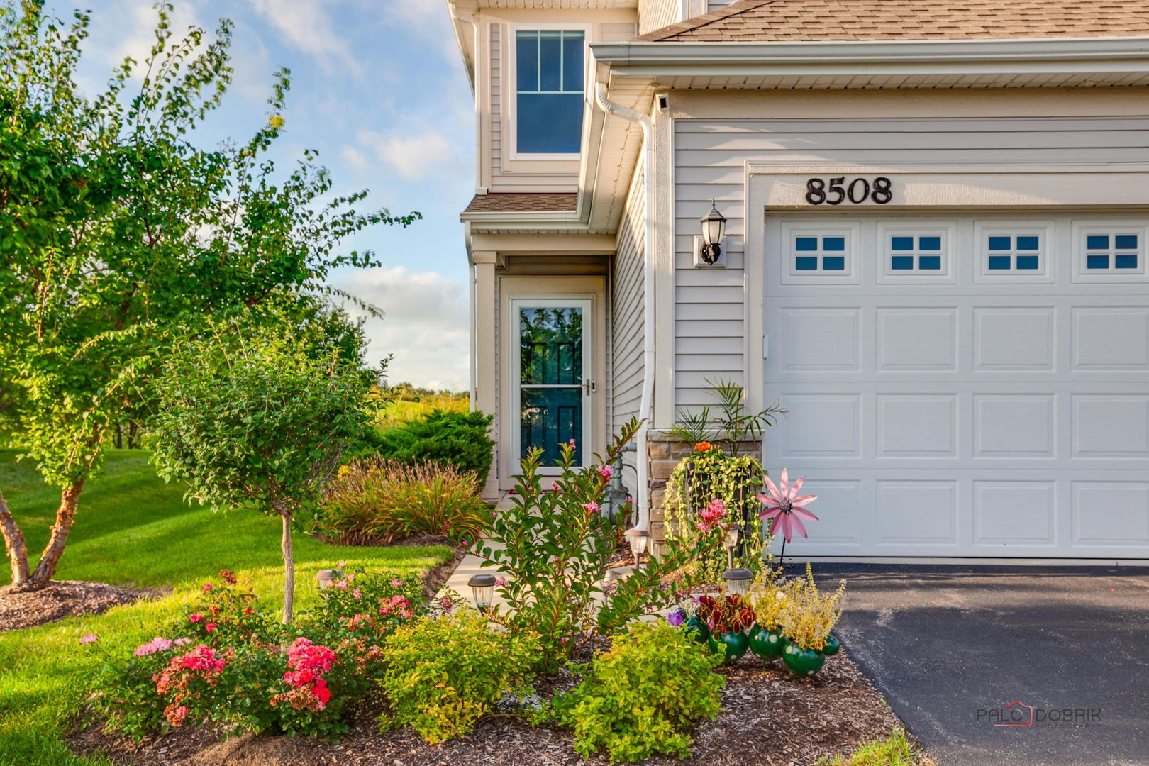 8508 Redbud Court