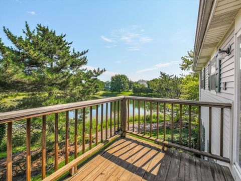 Tiny photo for 7323 Grandview Court #7323, Carpentersville, IL 60110 (MLS # 12657664)