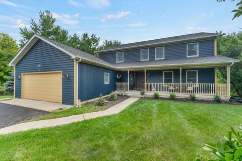 Photo of 537 Apache Trail, Lake Villa, IL 60046 (MLS # 12740633)