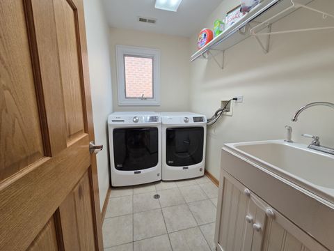 Tiny photo for 4016 N Odell Avenue, Norridge, IL 60706 (MLS # 12384719)