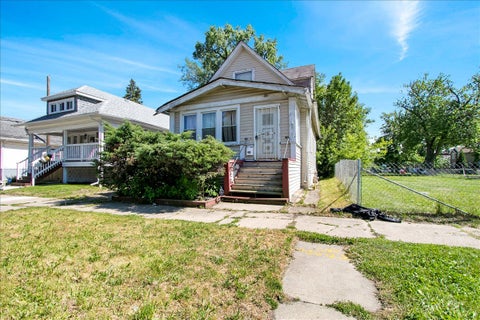 Photo of 321 W 114th Street, Chicago, IL 60628 (MLS # 12665945)