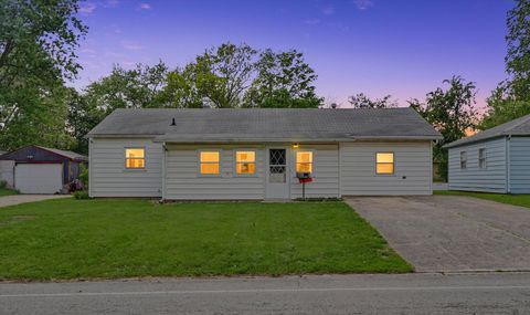 Photo of 517 Illinois Drive, Rantoul, IL 61866 (MLS # 12630659)