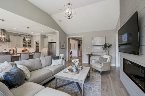 Tiny photo for 14147 S Sheffield Drive #52, Homer Glen, IL 60491 (MLS # 12585606)