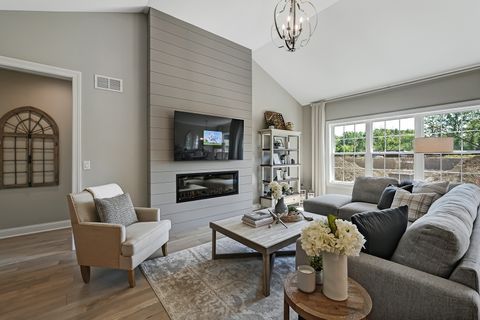 Tiny photo for 14147 S Sheffield Drive #52, Homer Glen, IL 60491 (MLS # 12585606)