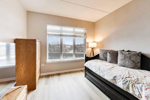 Tiny photo for 1199 E Port Clinton Road #311, Vernon Hills, IL 60061 (MLS # 12588717)