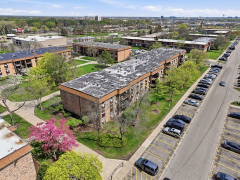 Tiny photo for Hoffman Estates, IL 60169 (MLS # 12630833)