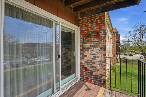 Tiny photo for Hoffman Estates, IL 60169 (MLS # 12630833)