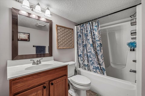 Tiny photo for 338 44TH Avenue, East Moline, IL 61244 (MLS # 12772091)