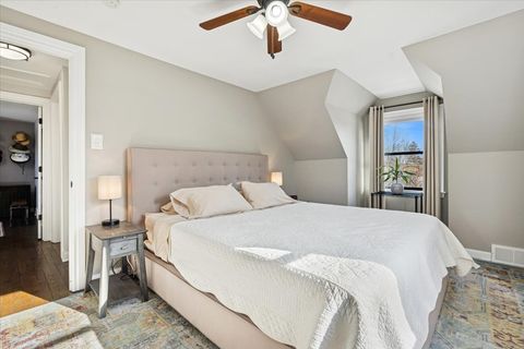 Tiny photo for 2338 Buckingham Avenue, Westchester, IL 60154 (MLS # 12552390)