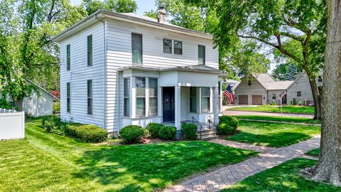 Tiny photo for 326 Congress Street, Ottawa, IL 61350 (MLS # 12463885)