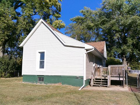 Tiny photo for 701 S Cain Street, Clinton, IL 61727 (MLS # 12476506)