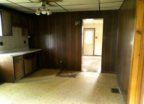 Tiny photo for 701 S Cain Street, Clinton, IL 61727 (MLS # 12476506)