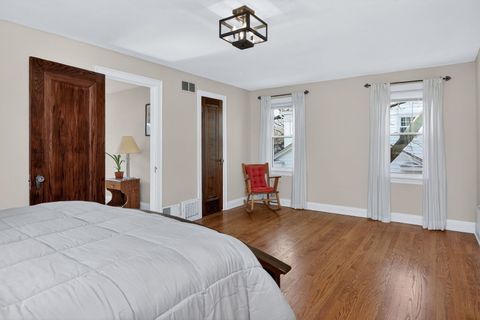 Tiny photo for 5433 BROOKBANK Road, Downers Grove, IL 60515 (MLS # 12604005)