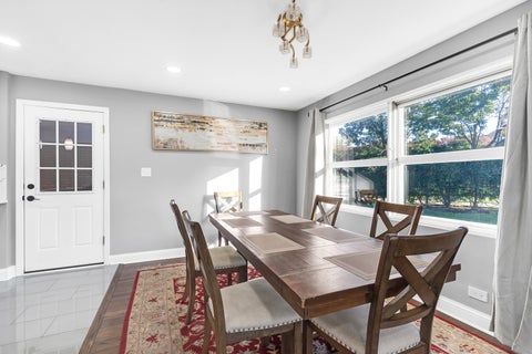 Tiny photo for 200 Sunset Drive, Wilmette, IL 60091 (MLS # 12790340)