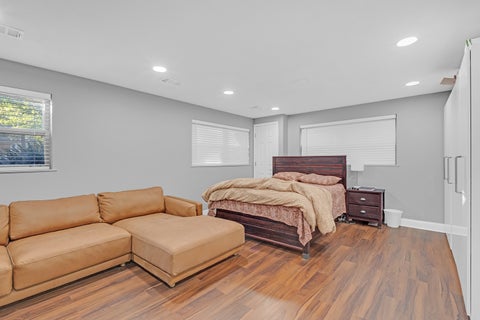 Tiny photo for 200 Sunset Drive, Wilmette, IL 60091 (MLS # 12790340)