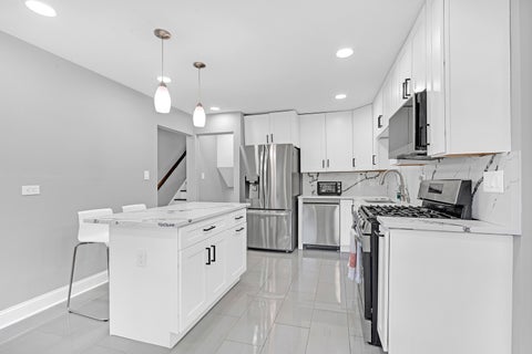 Tiny photo for 200 Sunset Drive, Wilmette, IL 60091 (MLS # 12790340)