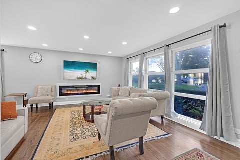 Tiny photo for 200 Sunset Drive, Wilmette, IL 60091 (MLS # 12790340)