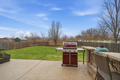 Tiny photo for 2429 Grey Fox Trail, Bloomington, IL 61705 (MLS # 12593370)