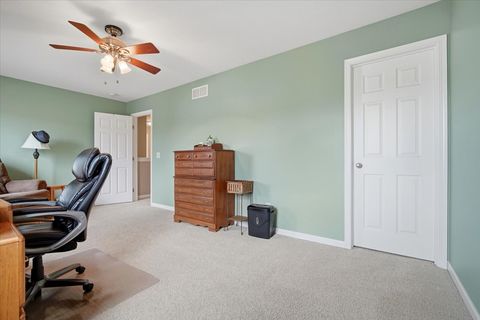 Tiny photo for 2429 Grey Fox Trail, Bloomington, IL 61705 (MLS # 12593370)