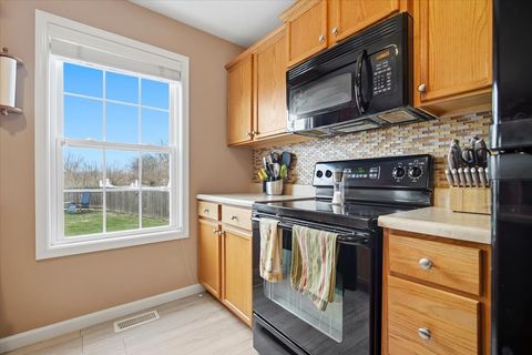 Tiny photo for 2429 Grey Fox Trail, Bloomington, IL 61705 (MLS # 12593370)