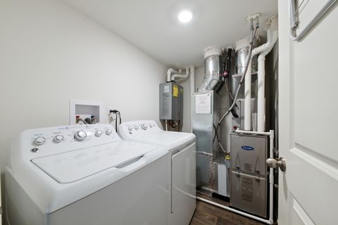 Tiny photo for 3828 Gansett Parkway, Elgin, IL 60124 (MLS # 12519879)